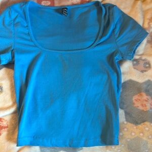 Blue square neck crop